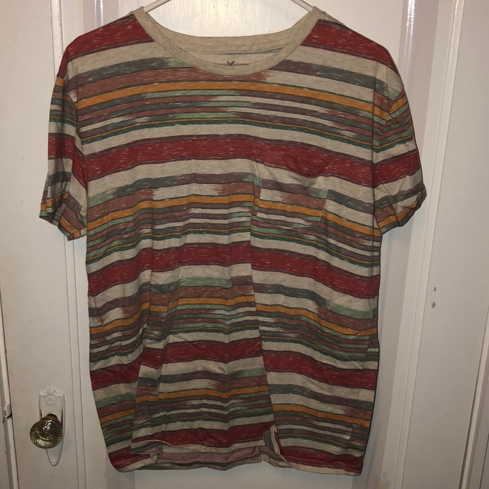 American Eagle t-shirt.